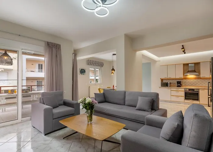 Seaforest Apartment