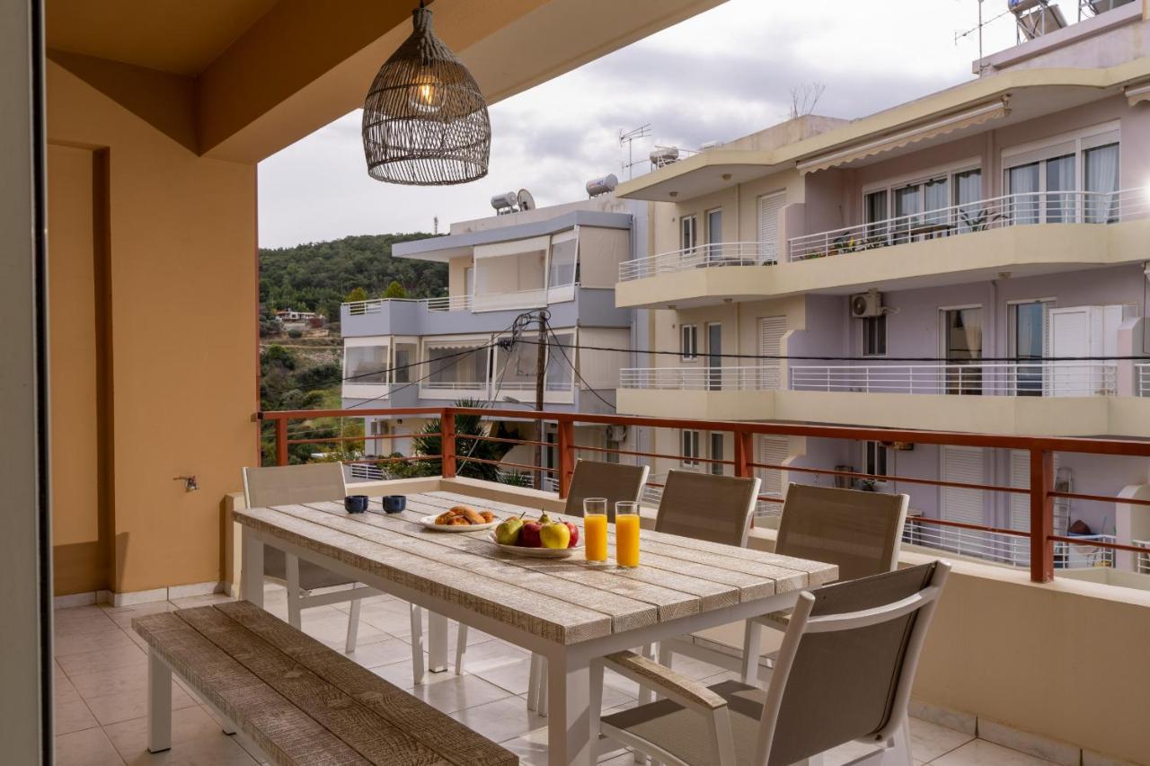 Seaforest Apartment